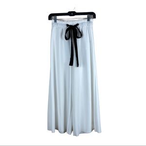 NWT. Zara White Culottes/Trousers. Size S